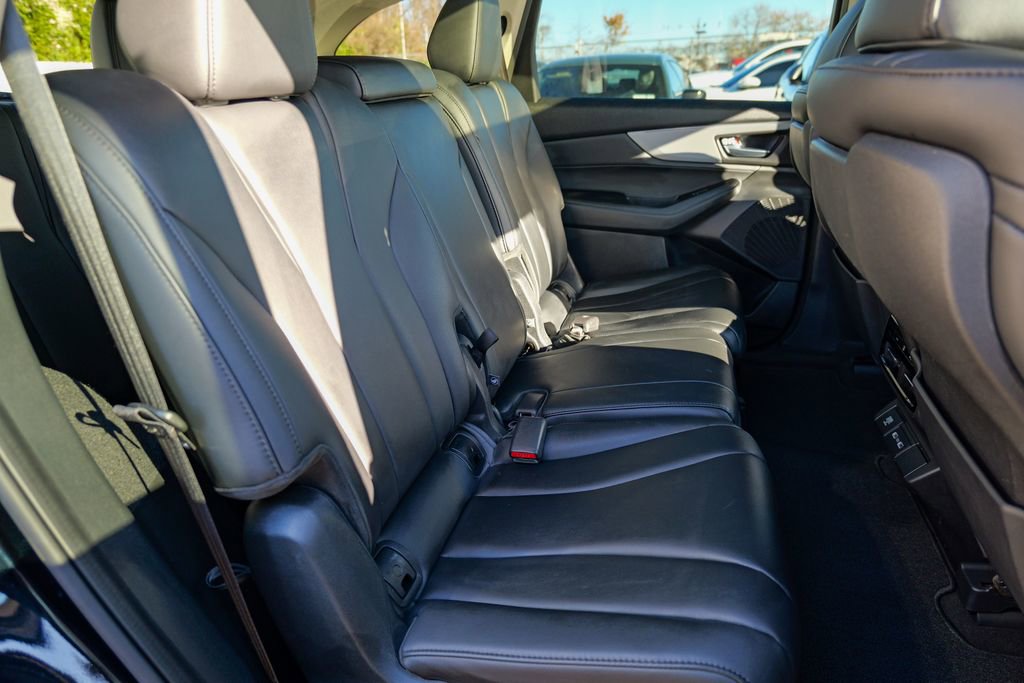 Used 2023 Acura MDX SH-AWD image 34