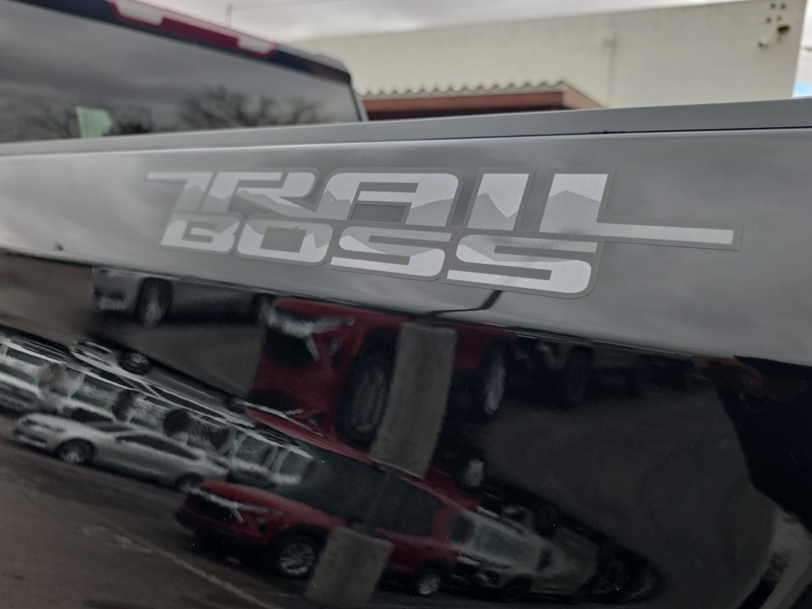 Used 2025 Chevrolet Silverado 1500 Custom Trail Boss w/ Midnight Edition image 25