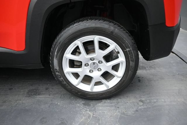 Used 2021 Jeep Renegade Limited AWD/4WD image 39