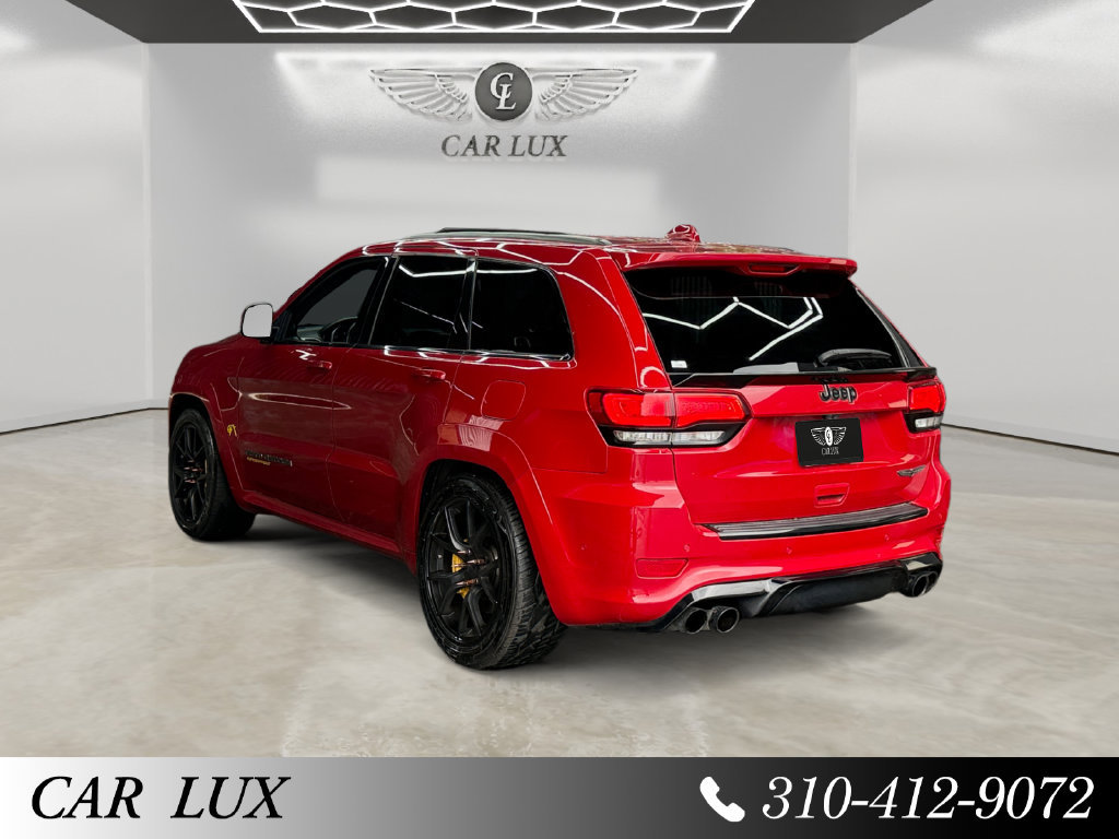 Used 2018 Jeep Grand Cherokee Trackhawk AWD/4WD image 3