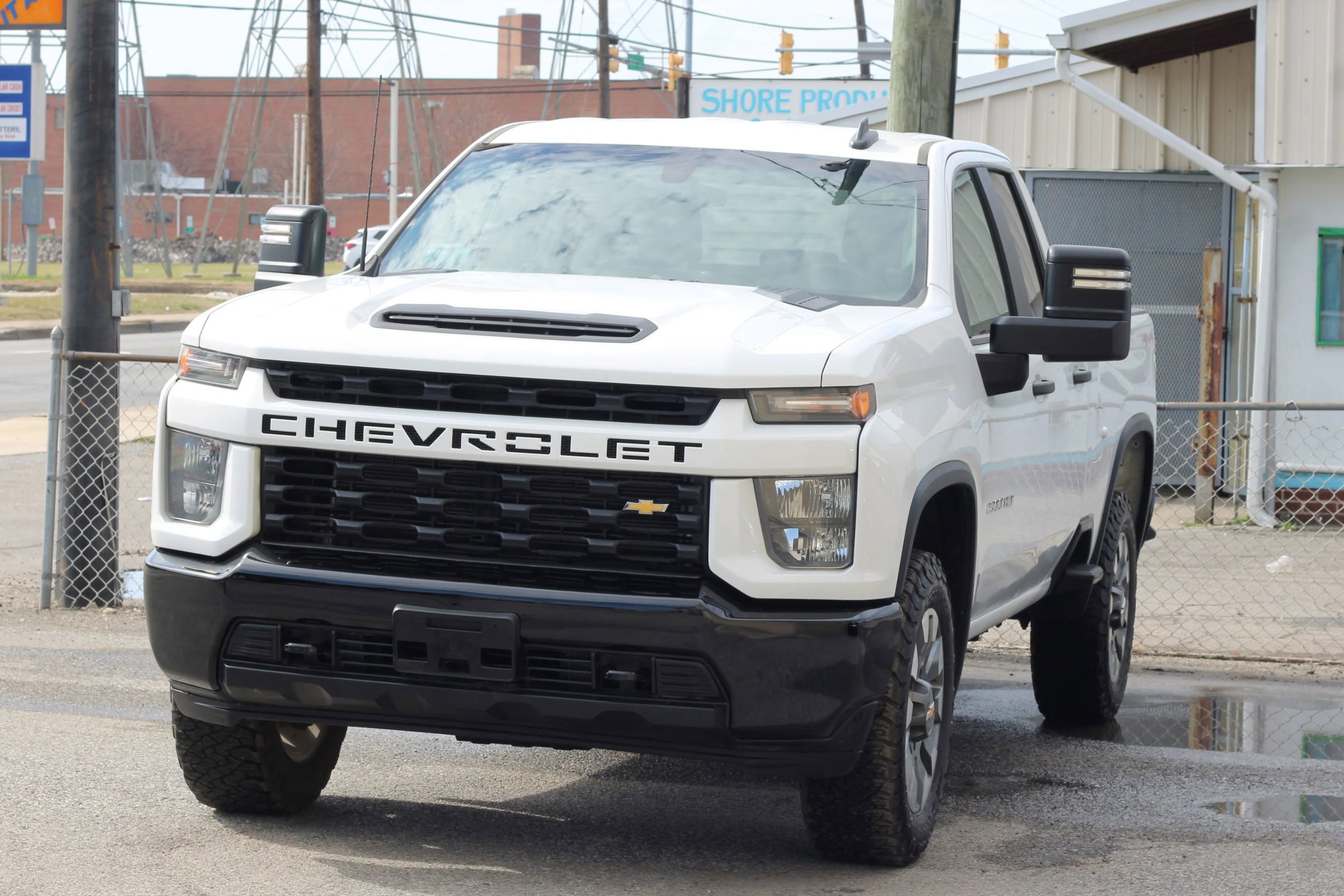 Used 2023 Chevrolet Silverado 2500 Custom w/ Custom Convenience Package image 3