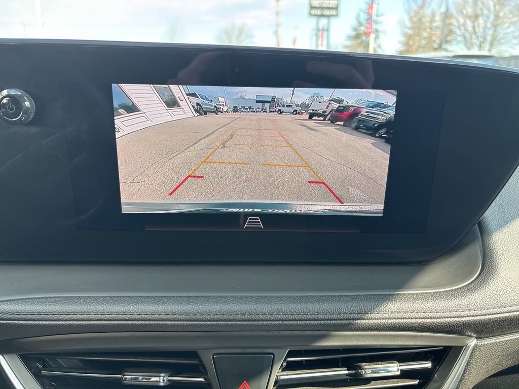 Used 2024 Buick Encore GX Preferred image 27