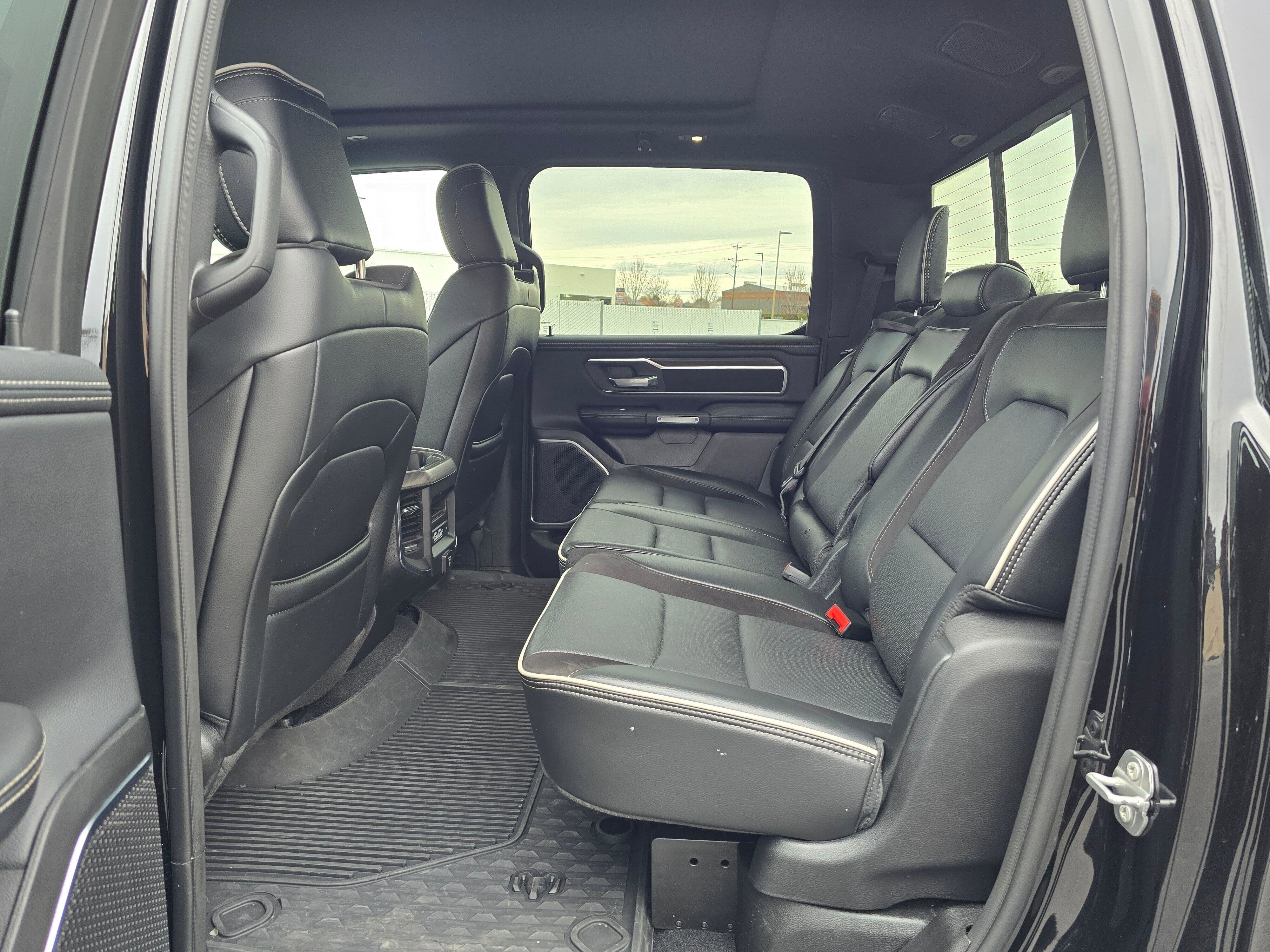 Used 2025 RAM 1500 Laramie w/ Sport Appearance Package image 13