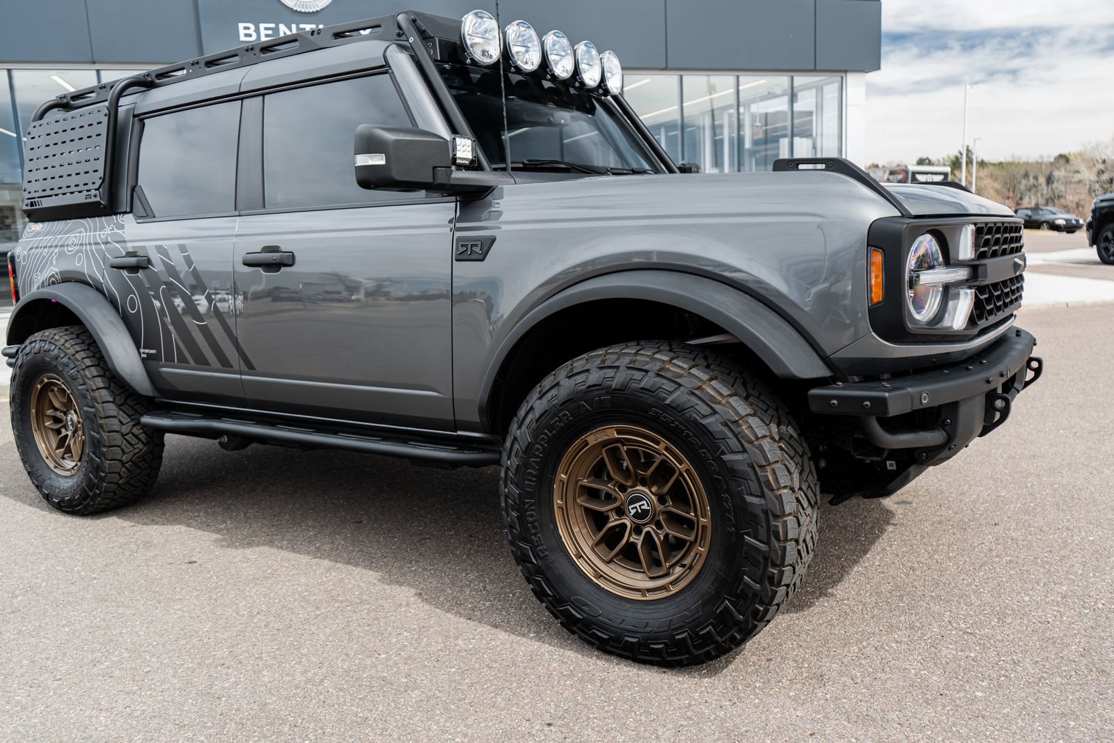 Used 2025 Ford Bronco Badlands AWD/4WD image 19