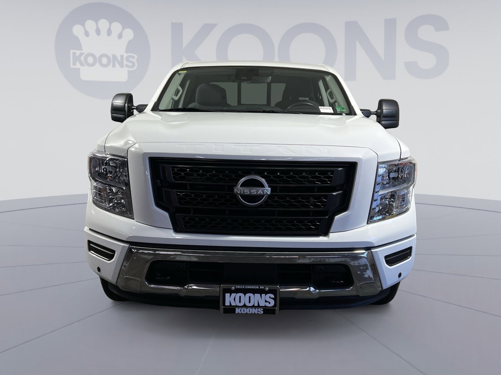 Used 2024 Nissan Titan SV w/ SV Convenience Package image 11