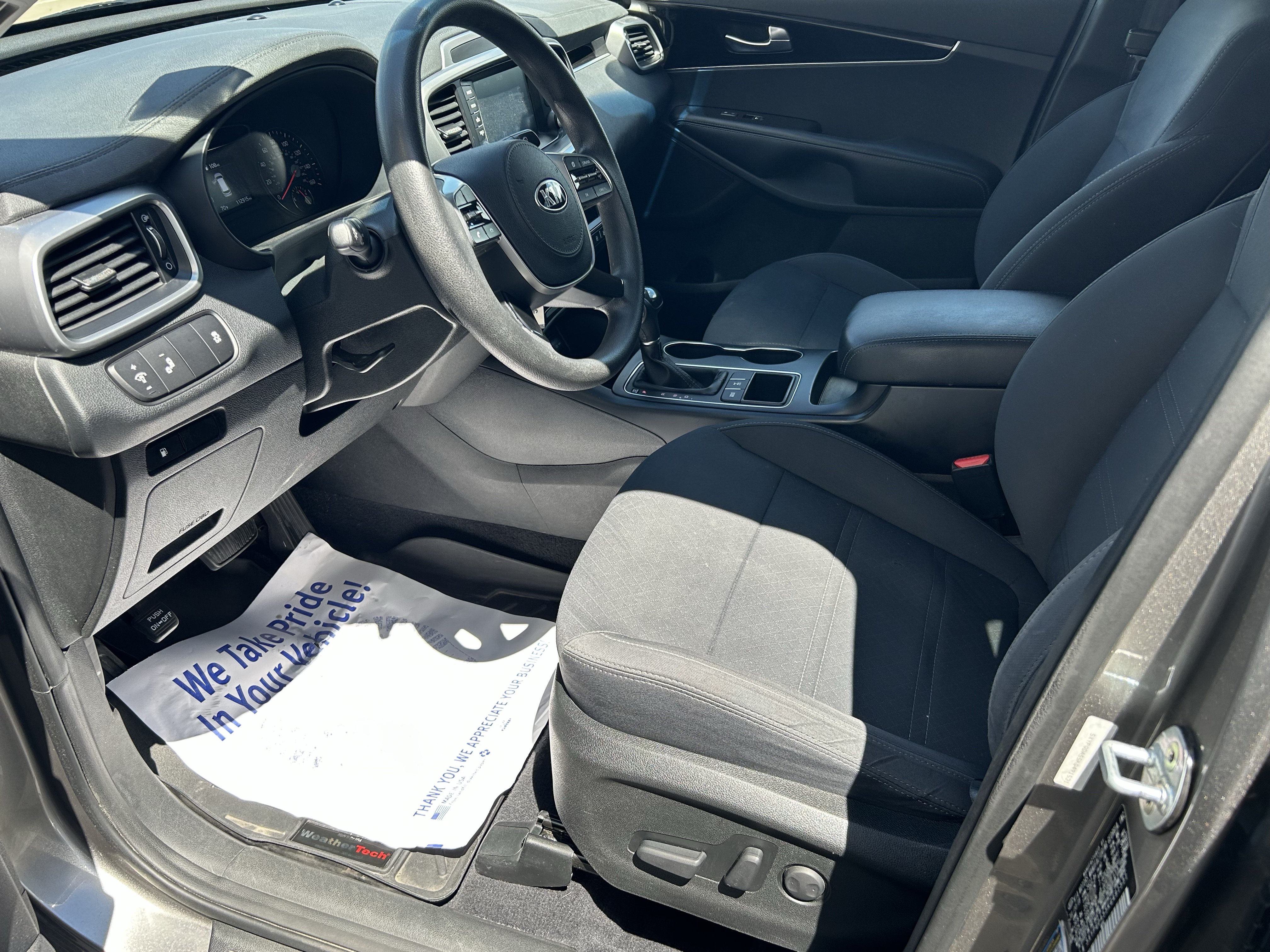 Used 2019 Kia Sorento AWD V6 image 14
