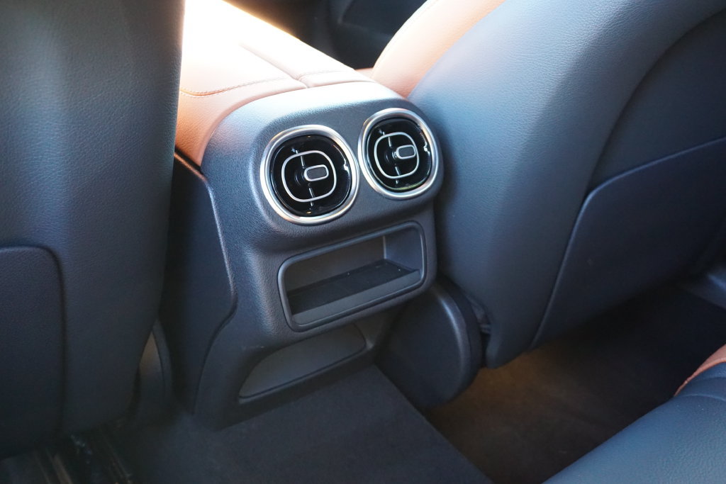 Certified 2025 Mercedes-Benz GLC 300 4MATIC image 24
