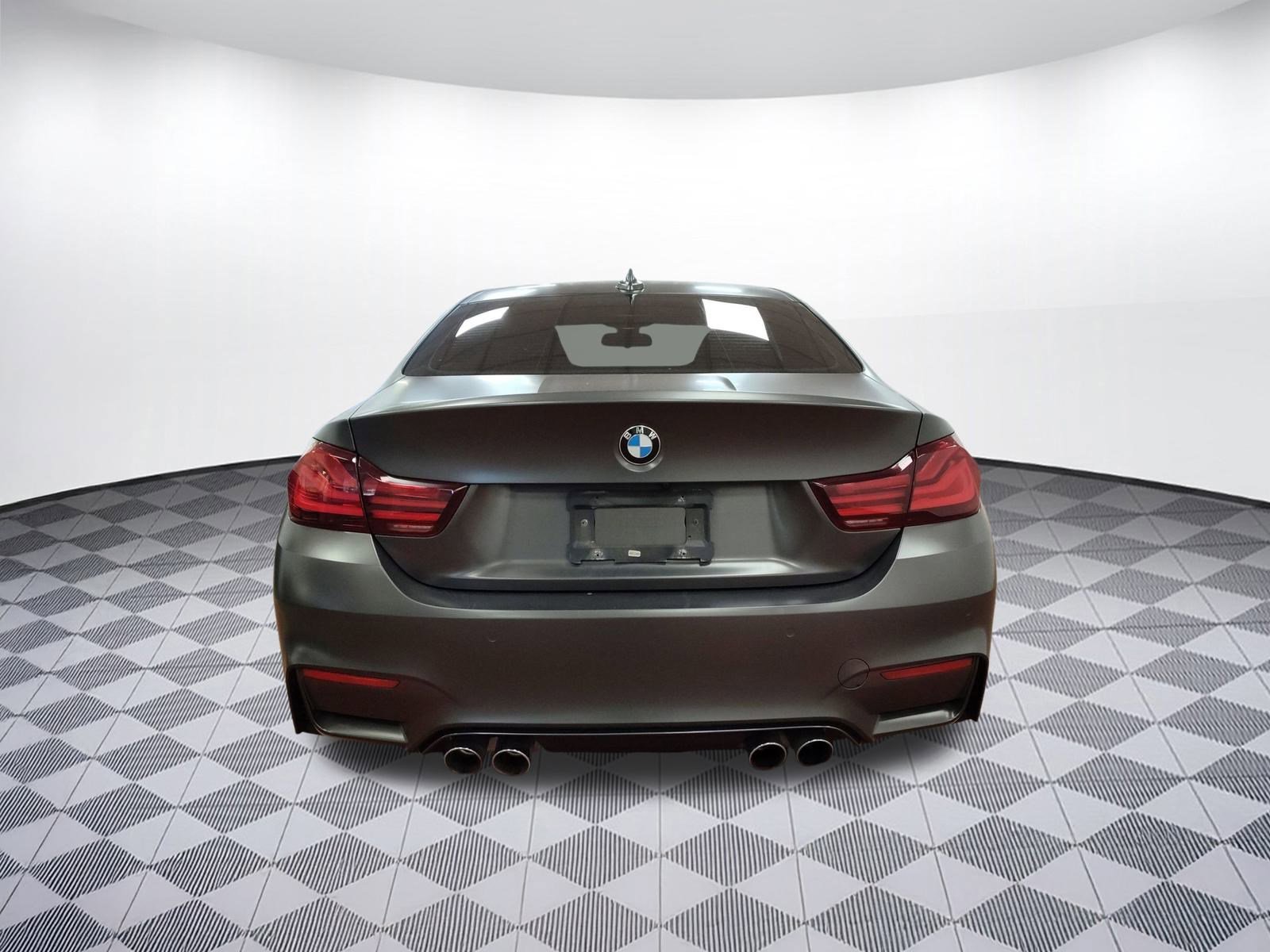 Used 2020 BMW M4 Coupe w/ Executive Package image 9