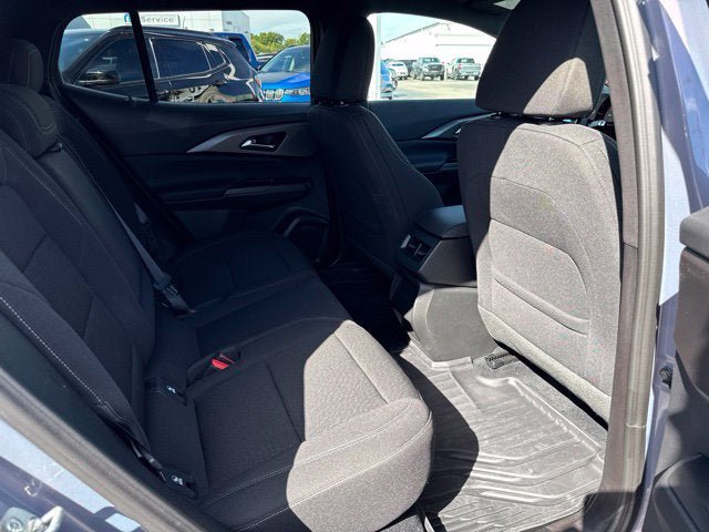 Used 2025 Chevrolet Equinox EV LT FWD image 21