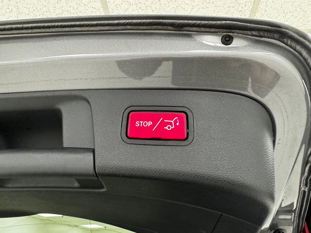 Used 2017 Mercedes-Benz GLA 250 4MATIC image 39