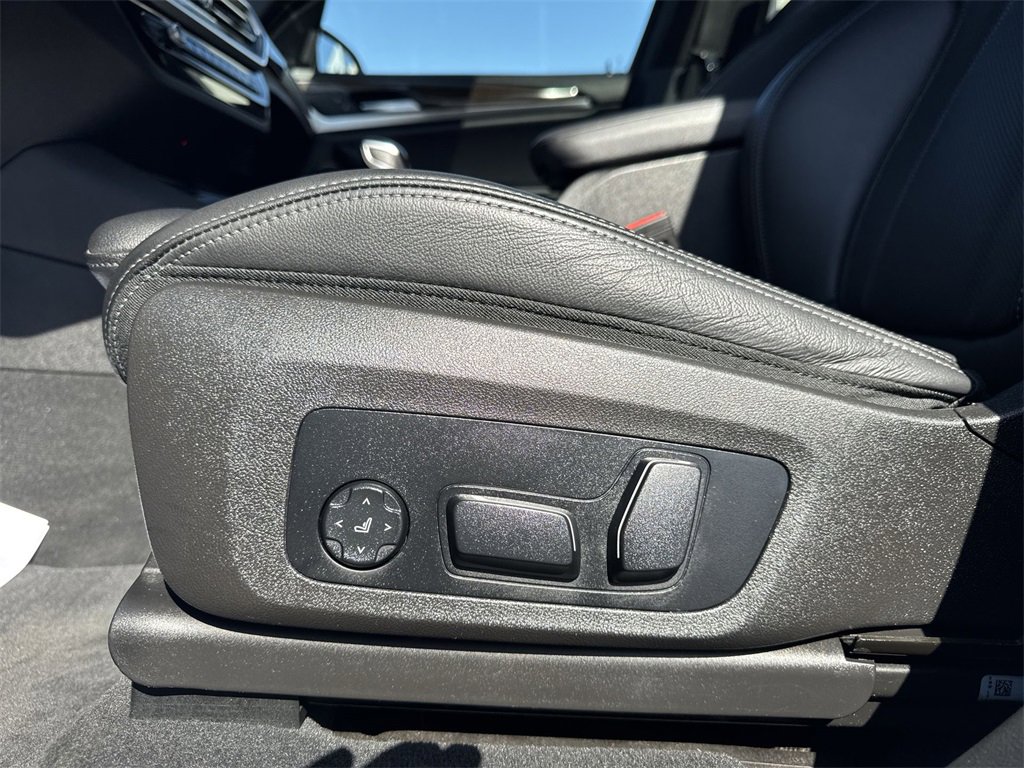 Used 2024 BMW X3 xDrive30i w/ Premium Essential Package image 14