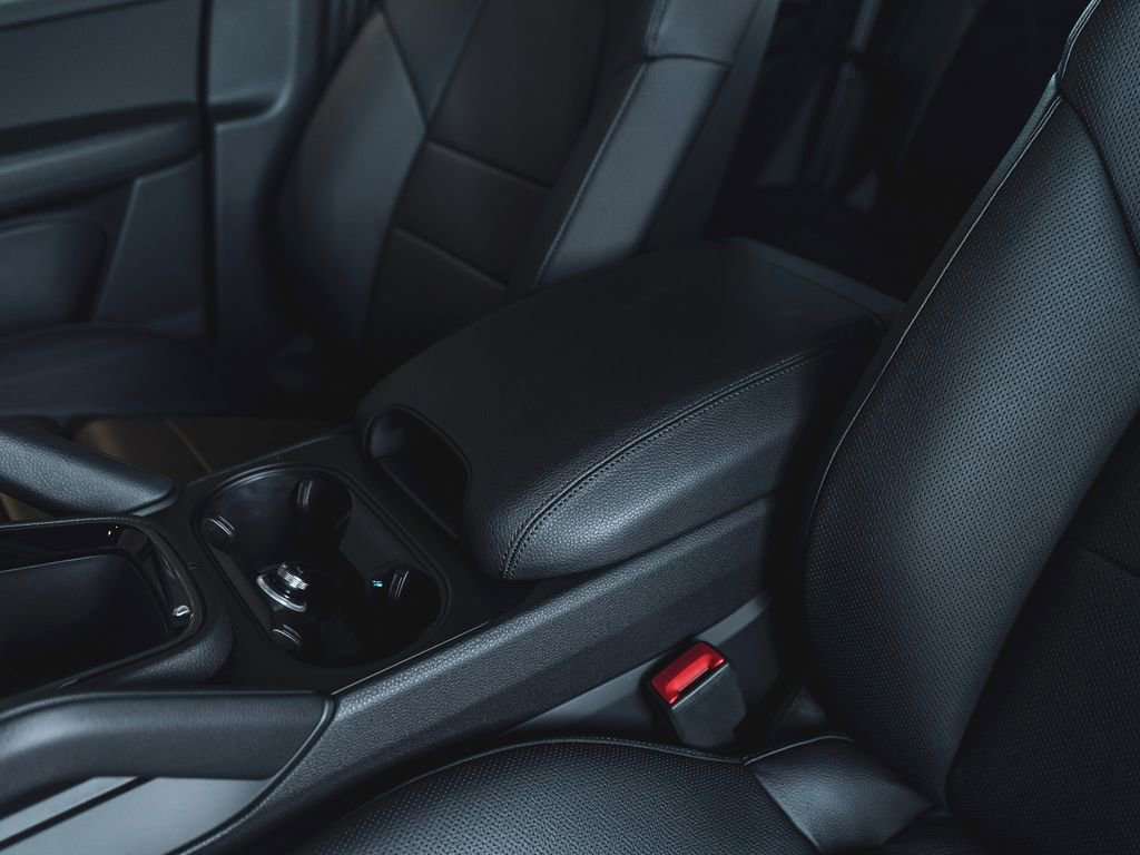 New 2025 Porsche Cayenne image 25