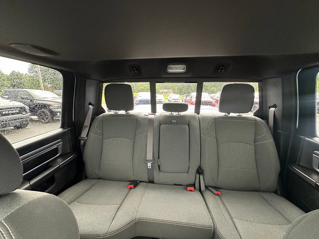Used 2023 RAM 1500 Warlock AWD/4WD image 33