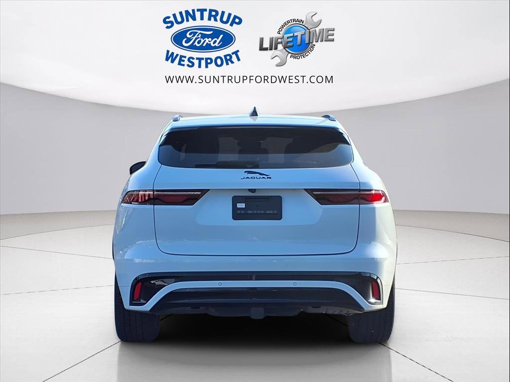 Used 2025 Jaguar F-PACE R-Dynamic S image 28