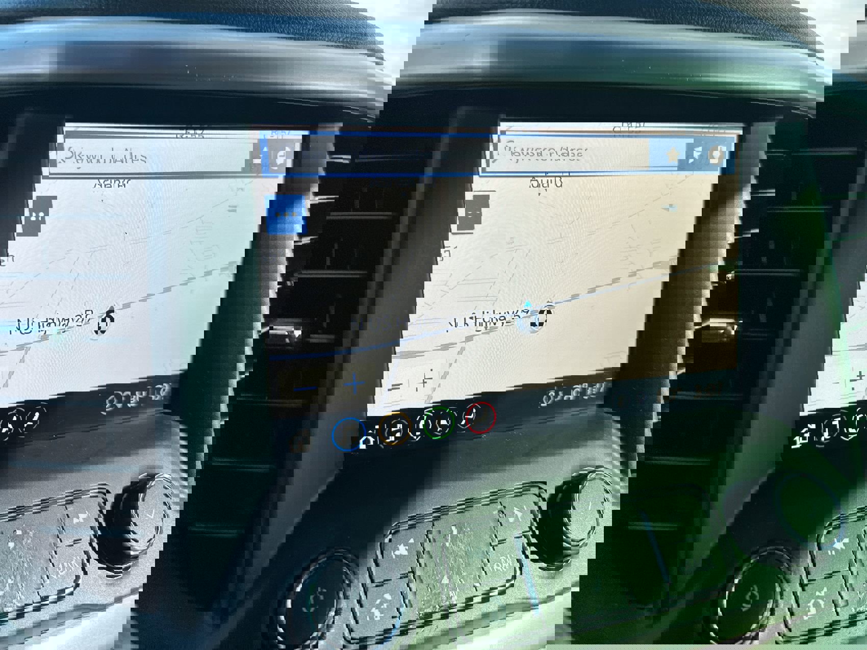 Used 2021 GMC Acadia SLT image 18