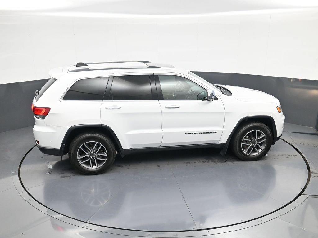 Used 2020 Jeep Grand Cherokee Limited w/ Trailer Tow Group IV RWD image 32