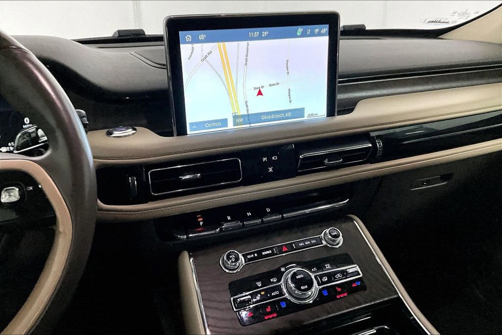 Used 2021 Lincoln Aviator Reserve w/ Equipment Group 201A image 6