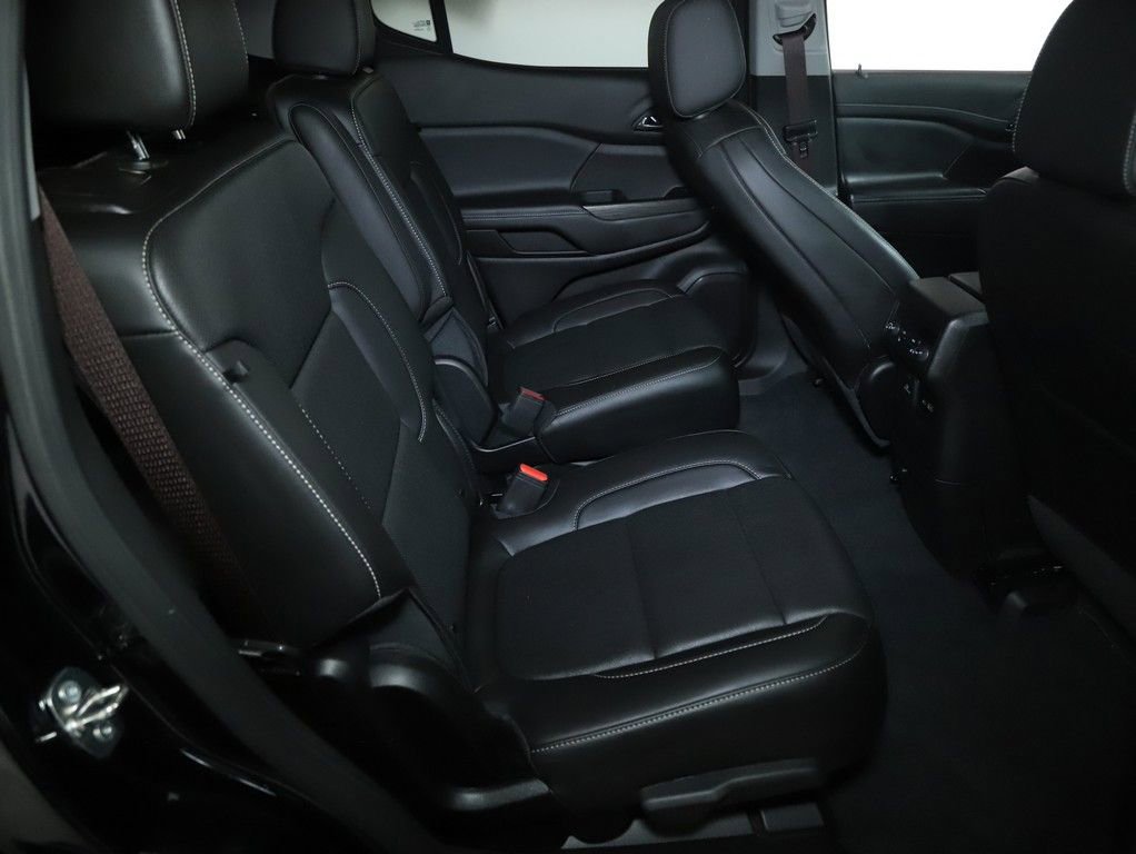 Used 2023 GMC Acadia SLT w/ Preferred Package AWD/4WD image 33