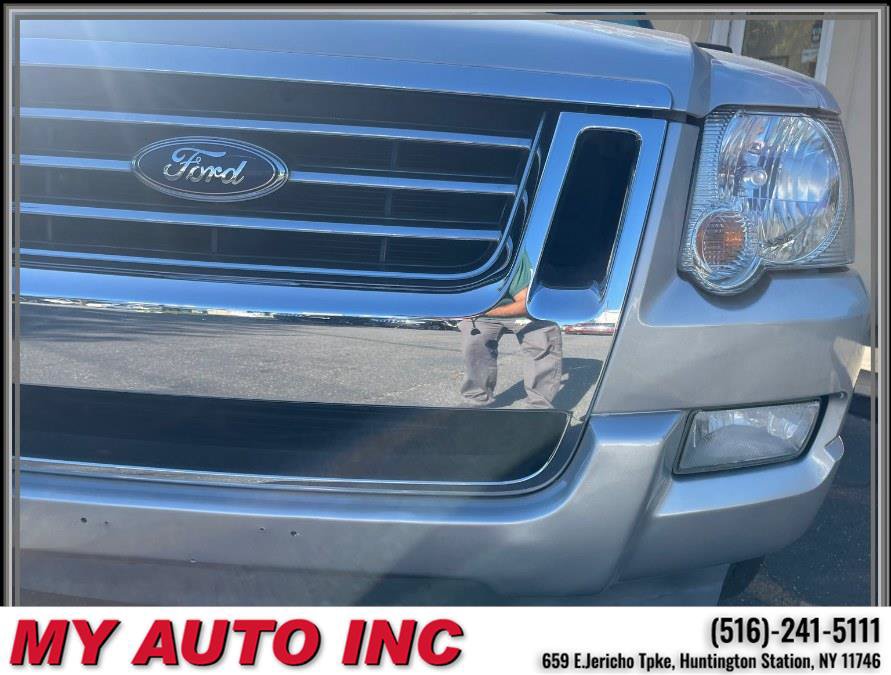 Used 2010 Ford Explorer XLT AWD/4WD image 8