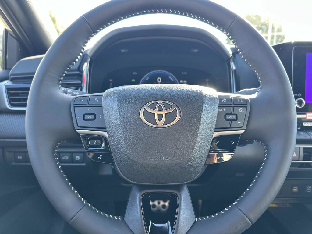 New 2026 Toyota Camry SE FWD image 19