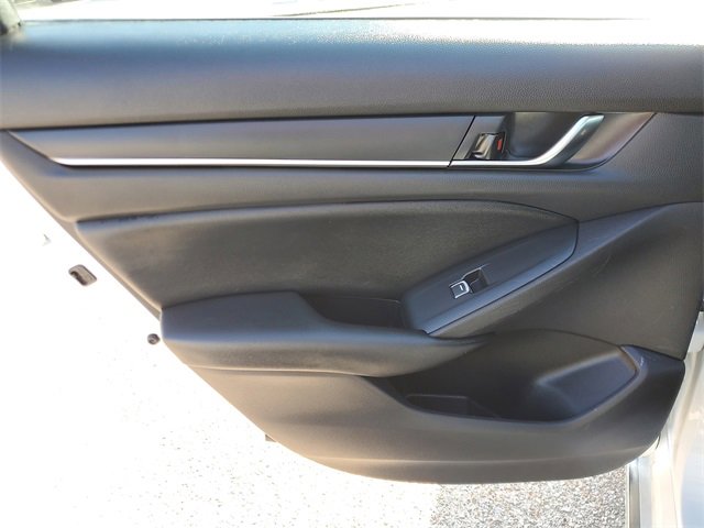 Used 2020 Honda Accord EX image 12