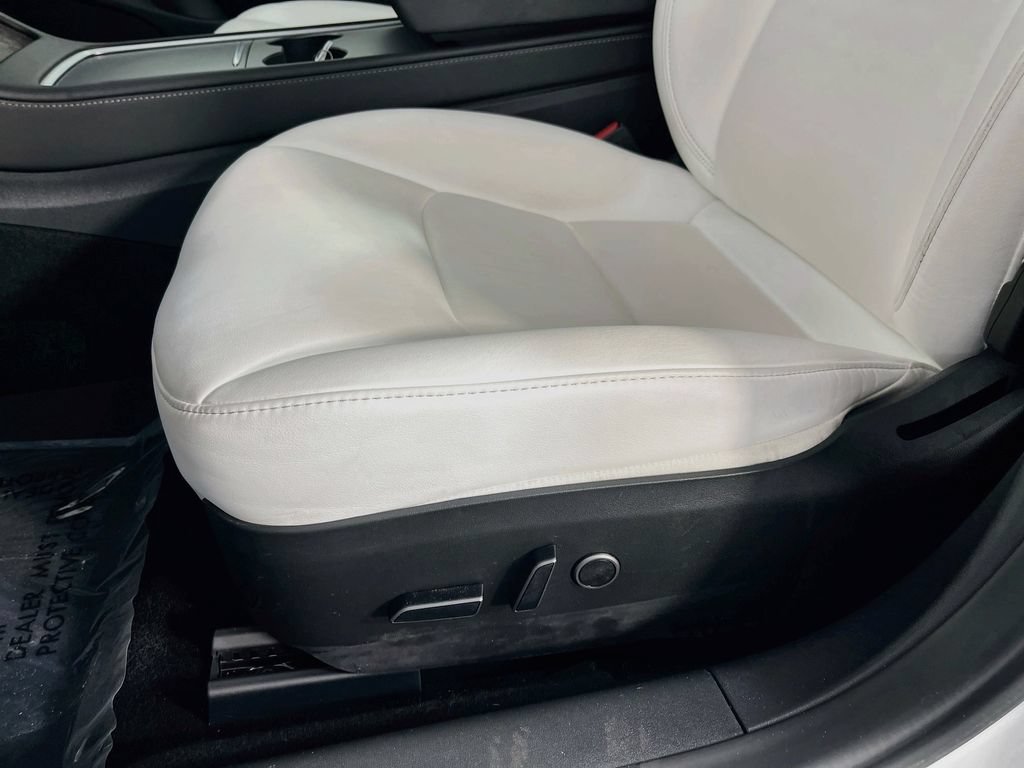 Used 2023 Tesla Model 3 Standard Range RWD image 23