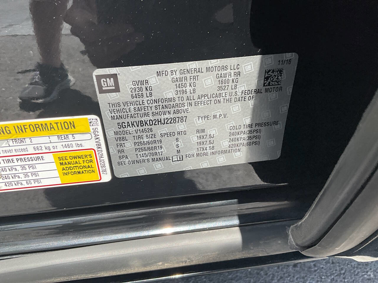 Used 2017 Buick Enclave Leather AWD/4WD image 20