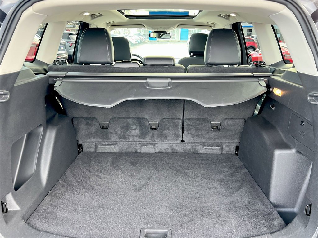 Used 2019 Ford Escape SEL image 21