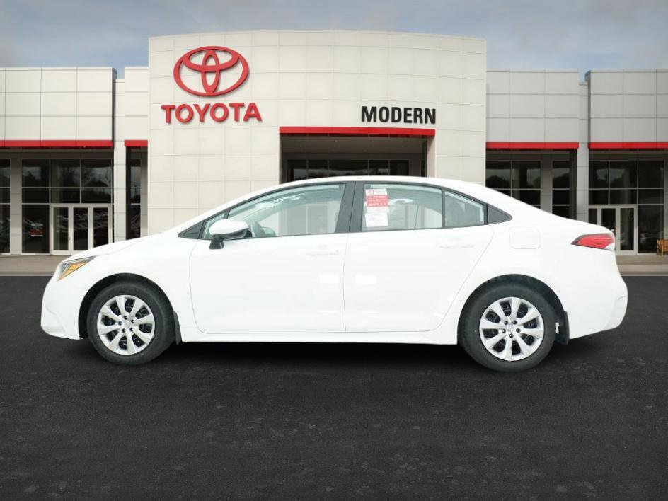 New 2026 Toyota Corolla LE image 10