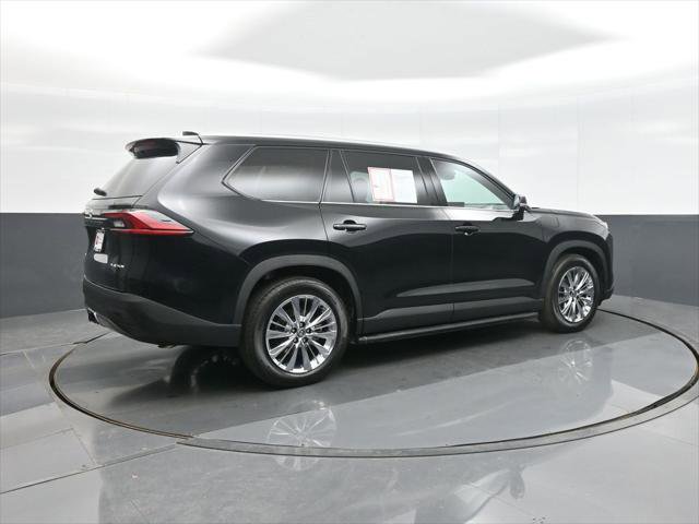 Certified 2026 Toyota Grand Highlander Platinum AWD/4WD image 9