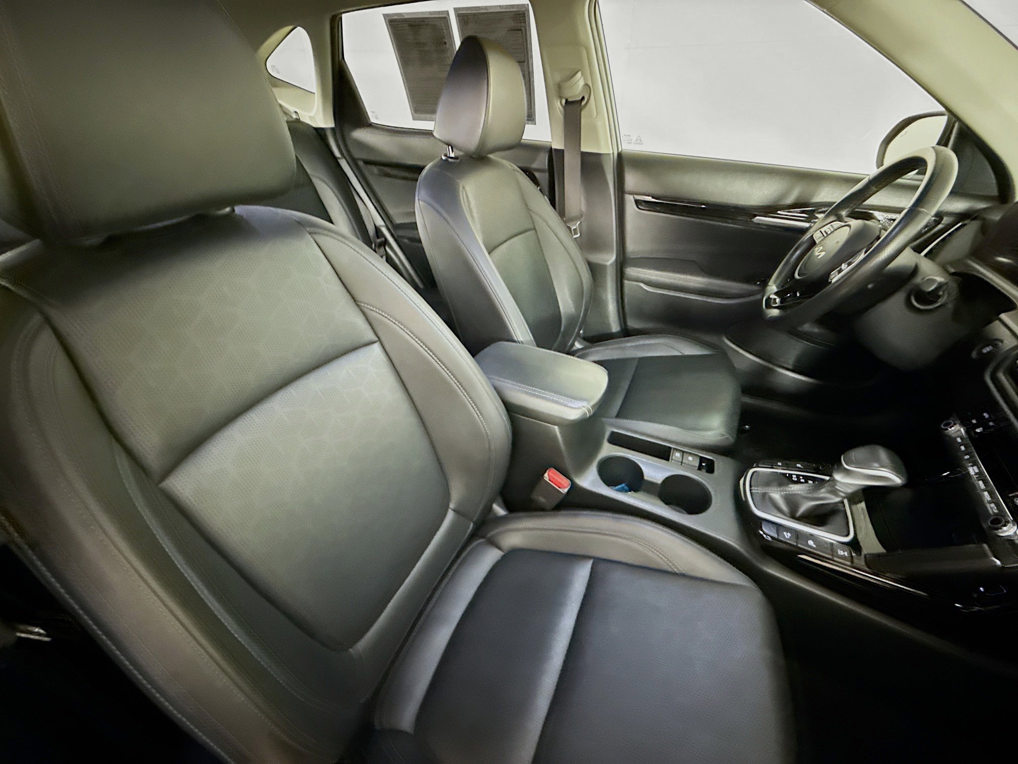 Used 2024 Kia Seltos SX image 35