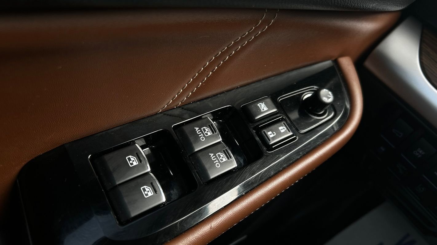 Used 2017 Subaru Outback 2.5i Touring image 36