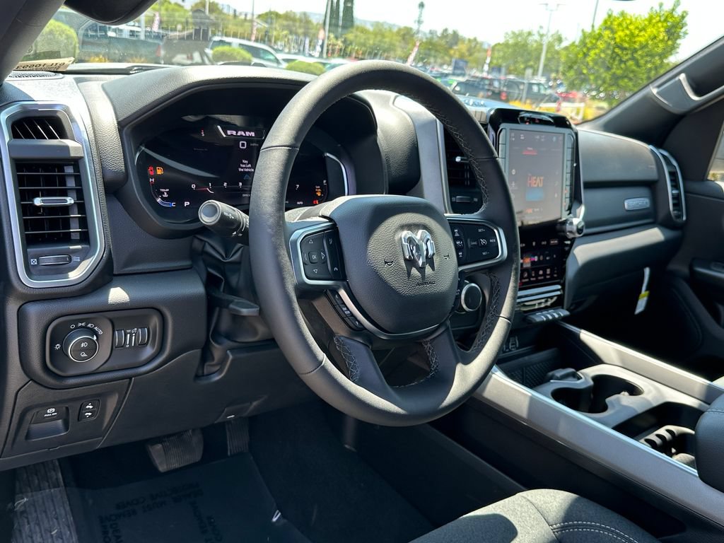 New 2026 RAM 1500 Big Horn AWD/4WD image 16