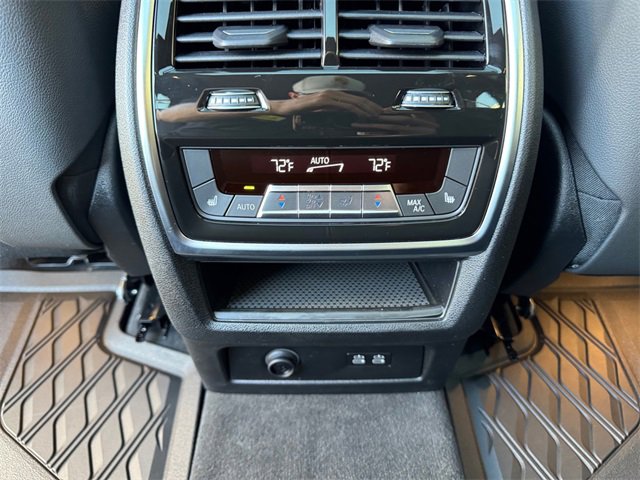 New 2026 BMW X5 xDrive50e w/ Executive Package image 24