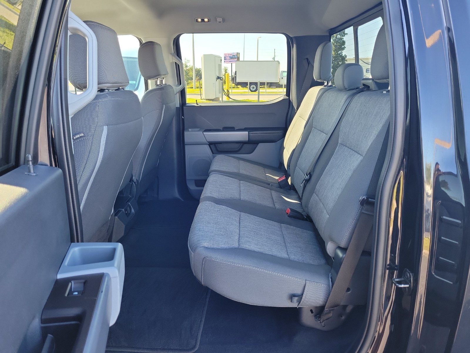 Used 2023 Ford F250 XL w/ STX Appearance Package AWD/4WD image 10