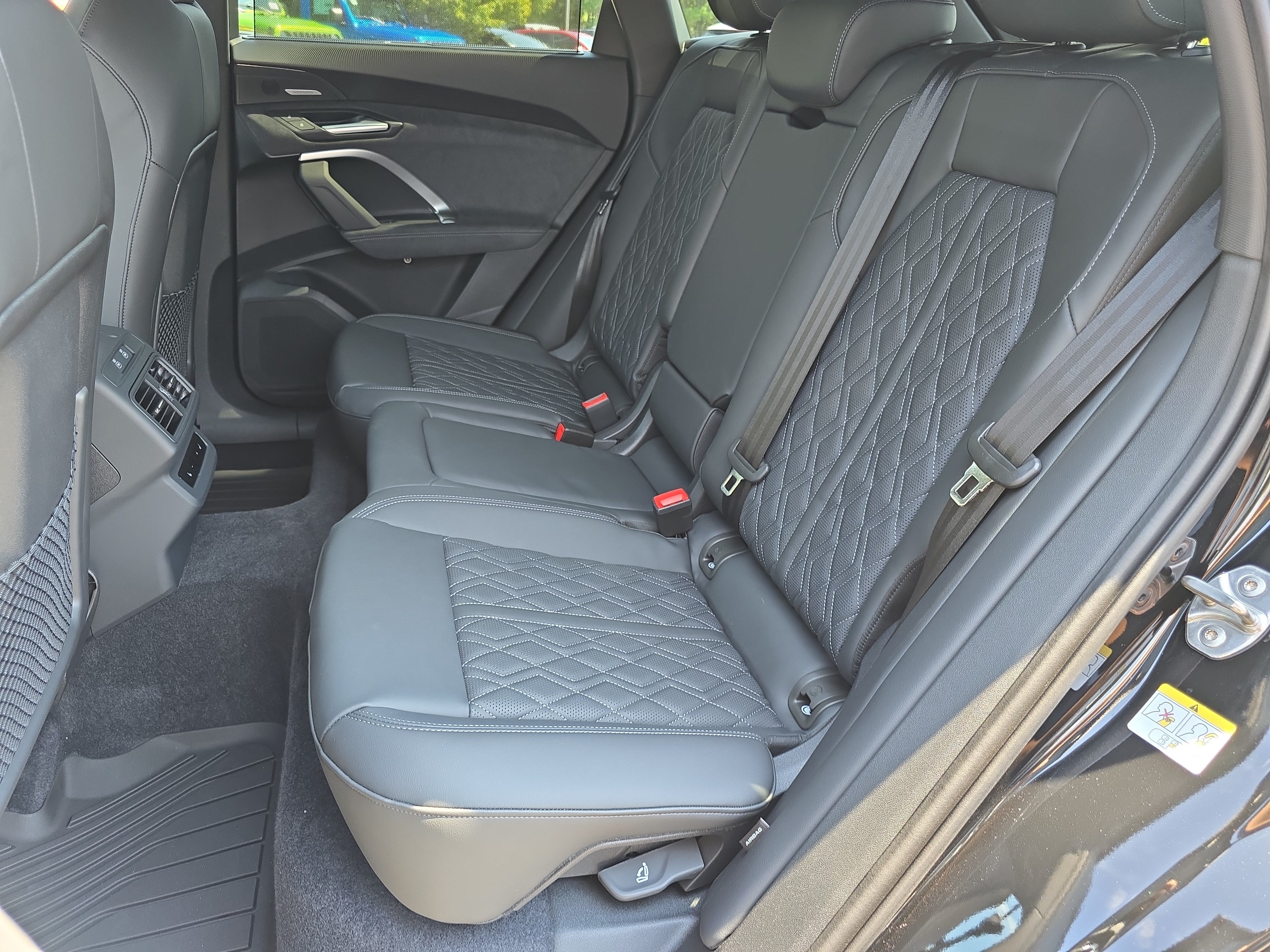New 2026 Audi SQ5 Prestige AWD/4WD image 14