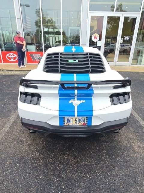 Used 2024 Ford Mustang Coupe RWD image 7