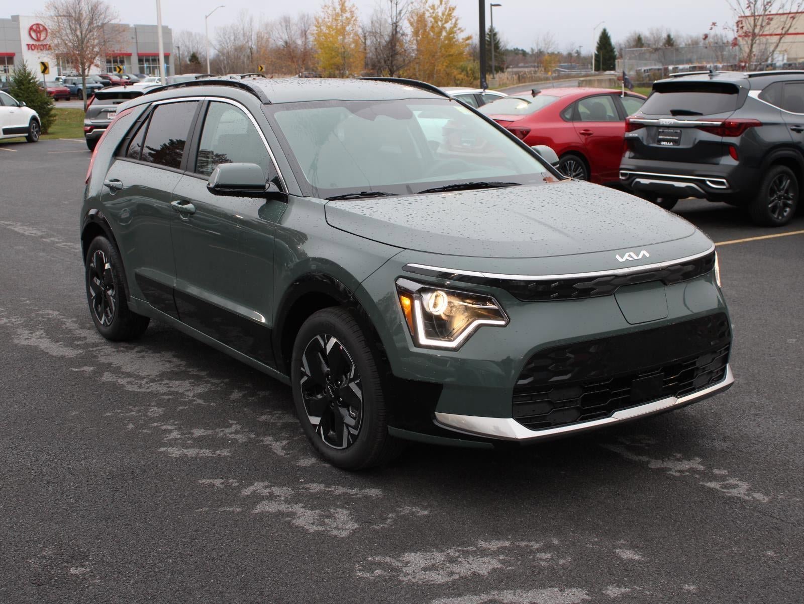 New 2025 Kia Niro Wind w/ Wind Preserve Package image 4