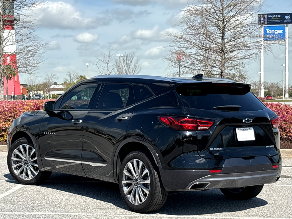 Used 2024 Chevrolet Blazer Premier w/ Driver Confidence II Package FWD image 22