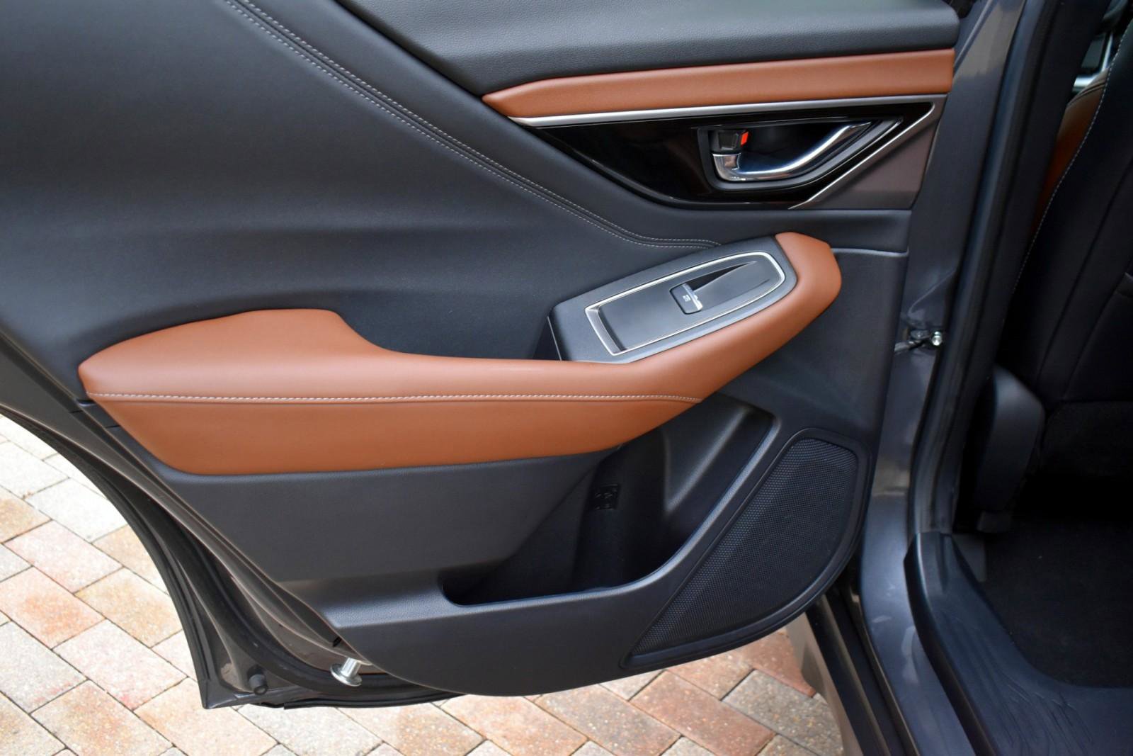 Used 2020 Subaru Outback Touring w/ Popular Package #2 image 35