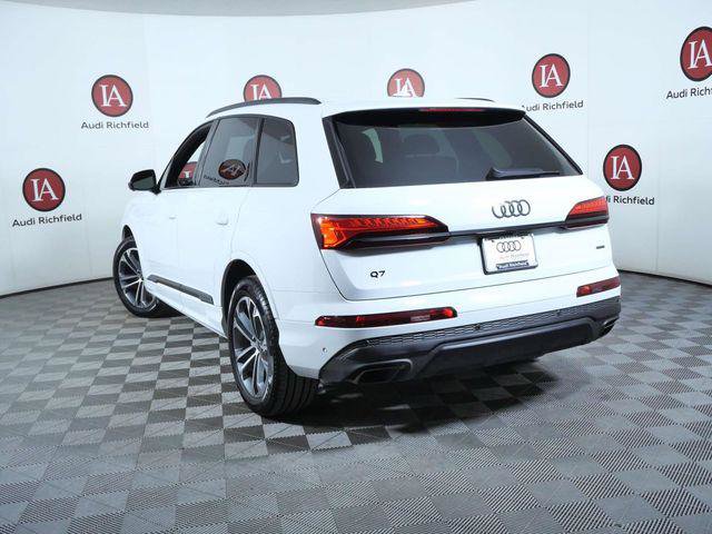 Used 2025 Audi Q7 2.0T Premium w/ Convenience Plus Package image 6