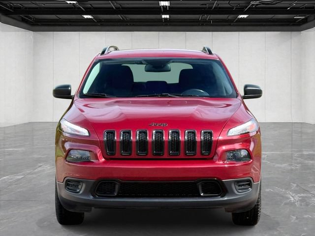 Used 2016 Jeep Cherokee Sport w/ Cold Weather Group AWD/4WD image 8