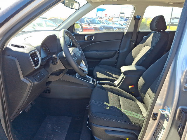 New 2026 Hyundai Venue SEL FWD image 13