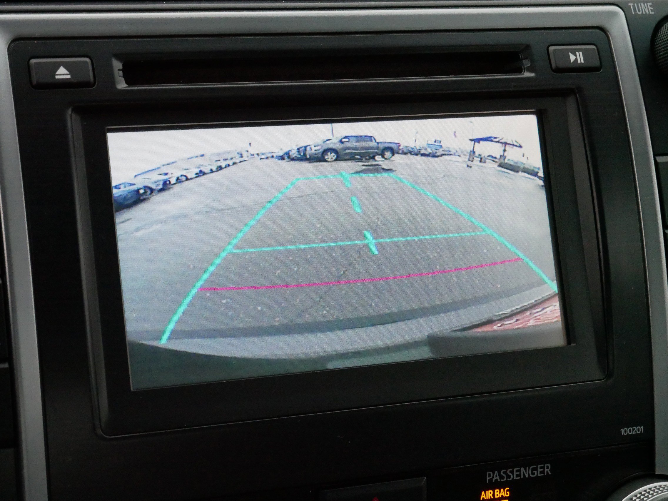 Used 2014 Toyota Camry L image 29