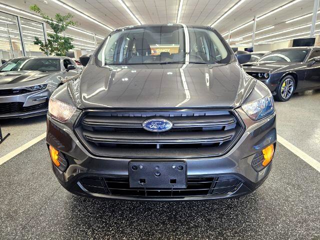 Used 2019 Ford Escape S image 2