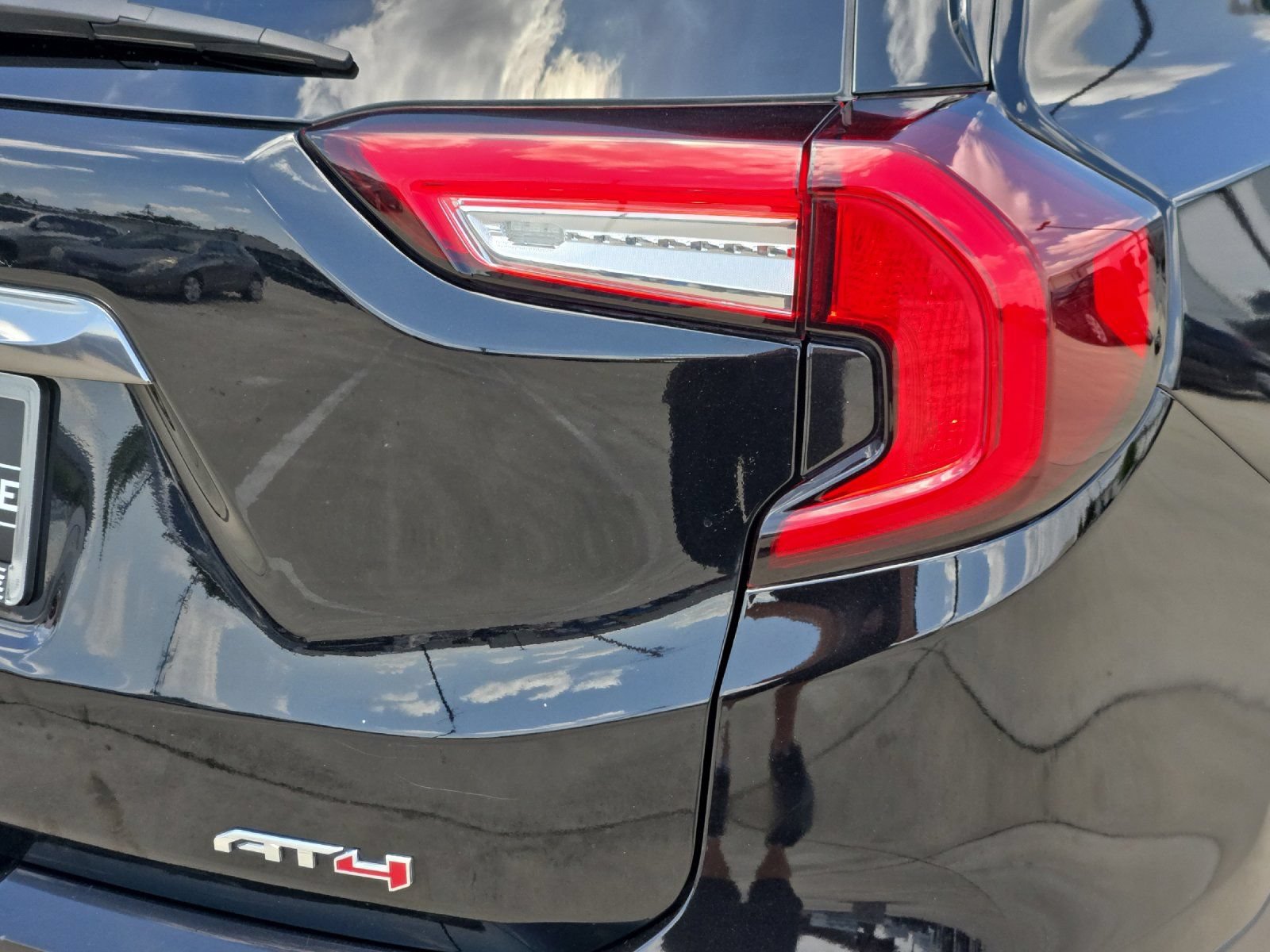 Used 2022 GMC Terrain AT4 w/ Infotainment Package II AWD/4WD image 25