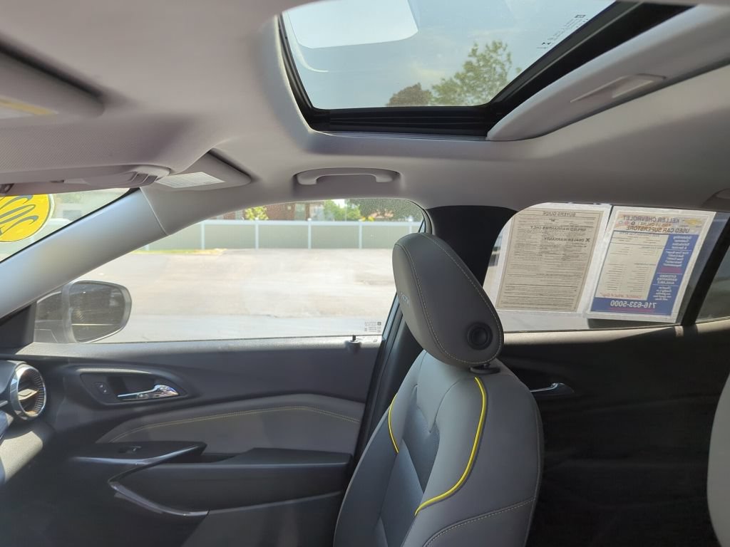 Certified 2024 Chevrolet Trax ACTIV w/ Sunroof Package FWD image 24