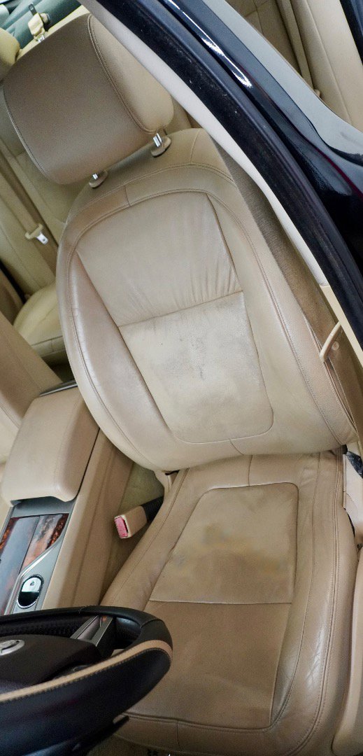 Used 2009 Jaguar XF Luxury image 4