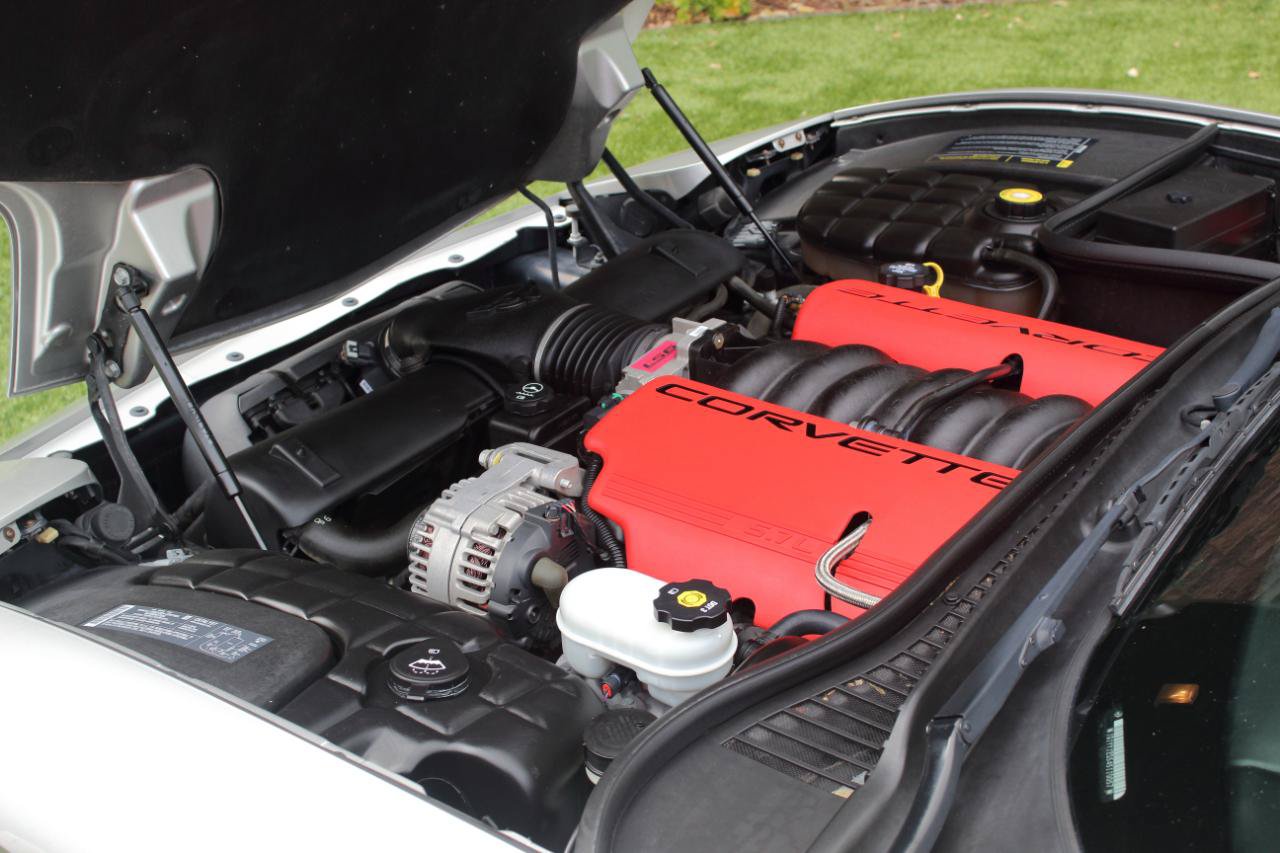 Used 2004 Chevrolet Corvette Z06 w/ Memory Package RWD image 40