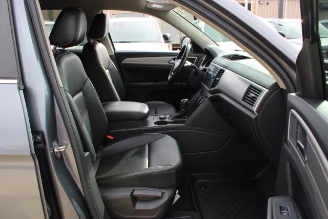Used 2018 Volkswagen Atlas SE AWD/4WD image 44